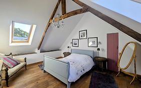 Les Ecuries Is A Modern Renovated Barn